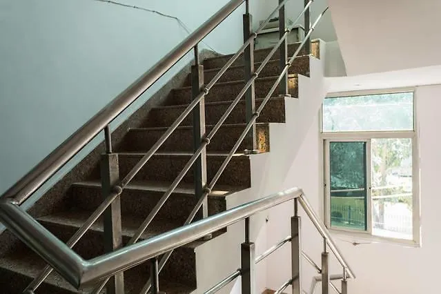 Dwarka Residency Bed & Breakfast New Delhi 2*,  India