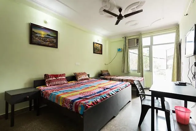 Dwarka Residency Bed & Breakfast New Delhi 2*,